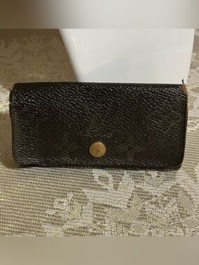 Louis Vuitton Monogram Leather Key Holder Wallet *Project / Rehab Piece*